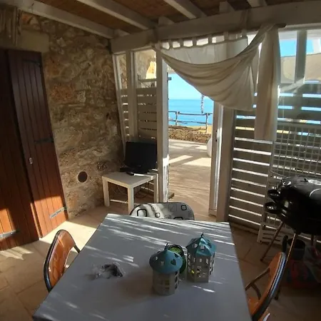 La Torre Di Merlino * Patù